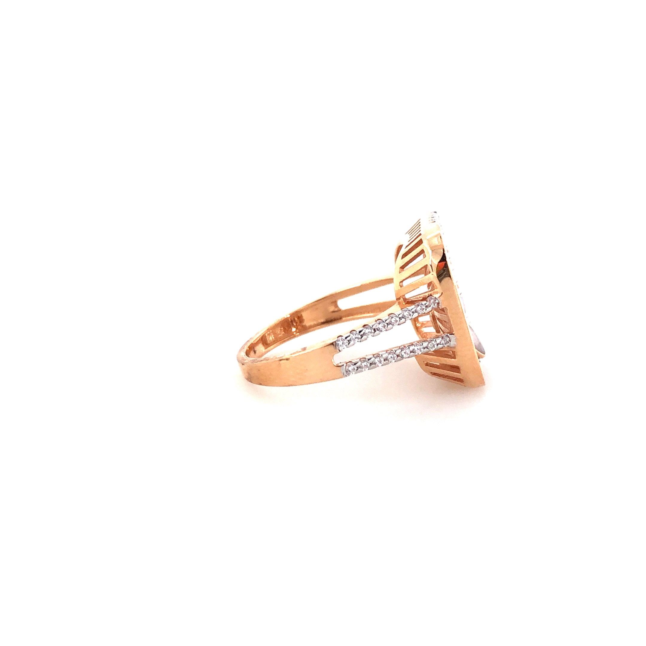 Elegant Gold Butterfly Design Ring for Women